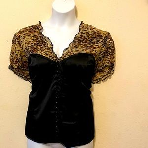 Vintage TORRID Animal print blouse